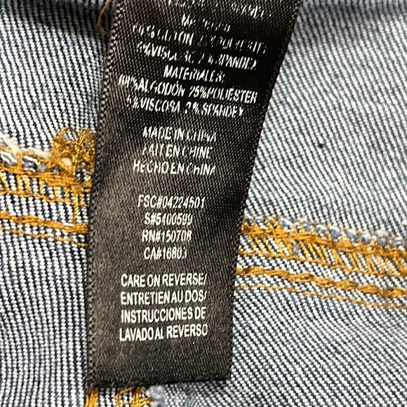 Mark Distressed Wide leg Hi Waist Crop Jeans Floral Decoration Size 20 - Picture 12 of 12